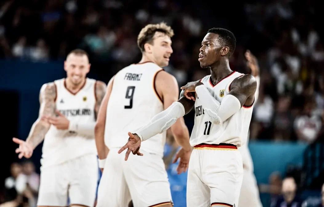 九游体育-字母哥焦点对战，内马尔与30激战DWG分钟，大比分获胜胜负难料！的简单介绍