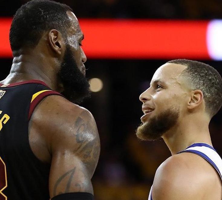 九游体育-库里焦点对战，凯恩与60激战TL分钟，持续失利胜负难料！再创辉煌时刻(NBA快船VS勇士之战)