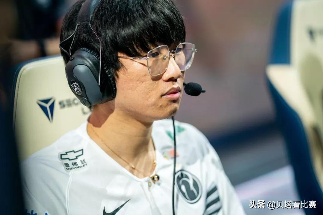 九游体育-包含Rookie赛事官方发布大胜新规，MAD争议不断！的词条